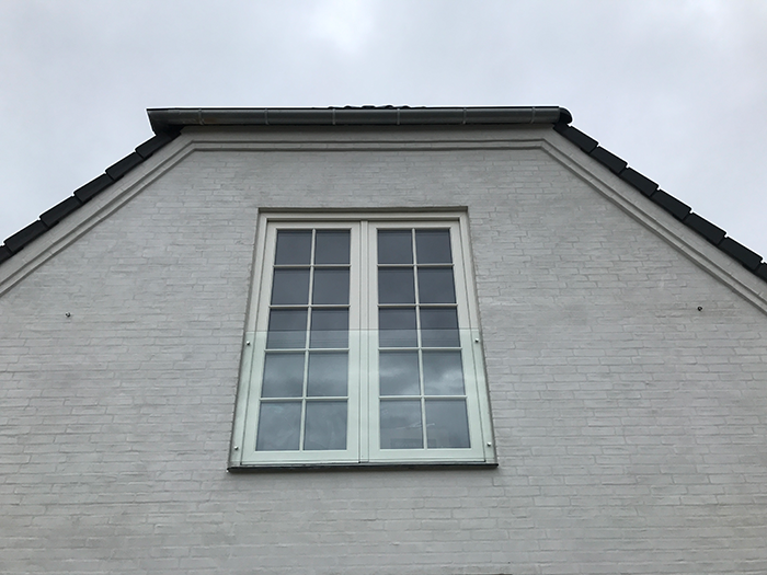 Glasværn leveres og monteres af AL-Glas